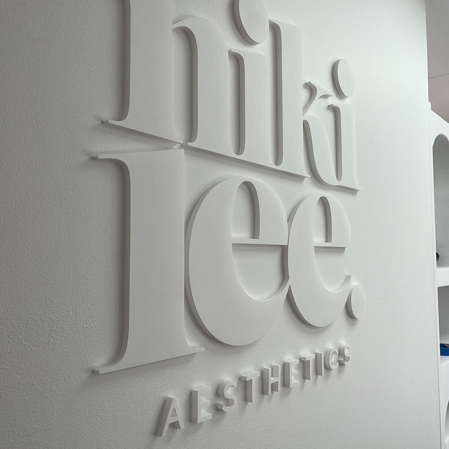 Start Up Visuals - Marine Signwriting. Perth’s quality signwriter services.